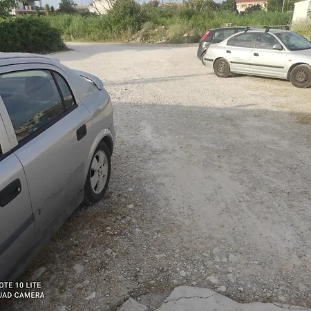 아파트 Karavela 's House 2 *